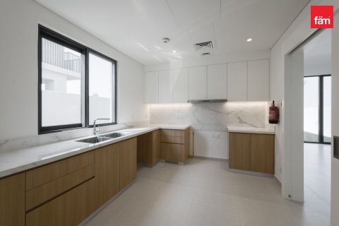 Casa urbana para arrendamento em Jebel Ali, Dubai, EAU 4 quartos, 356.9 m2 № 718202 - foto 7
