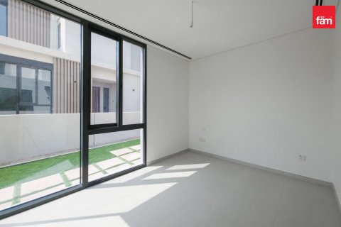 Casa urbana para arrendamento em Jebel Ali, Dubai, EAU 4 quartos, 356.9 m2 № 718202 - foto 9