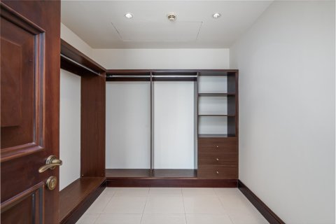 Apartman u Palm Jumeirah, Dubai, UAE 3 spavaćih soba, 405.3 m2 Br. 776869 - fotografija 16