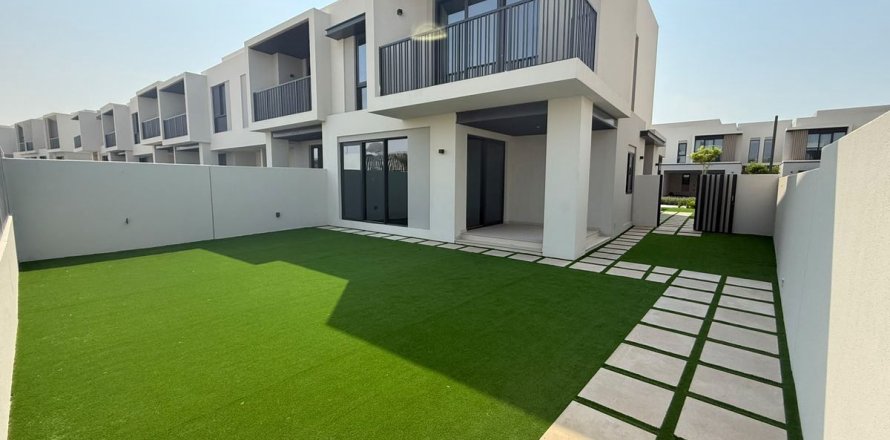 Villetta a schiera a Jebel Ali, Dubai, EAU 4 camere da letto, 362.4 mq. № 769703