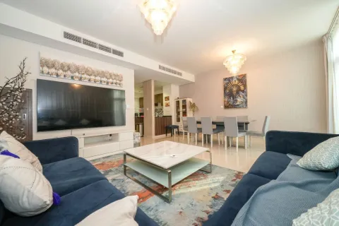 Kamienica w Dubai, ZEA 3 sypialnie, 168 mkw. nr 774487