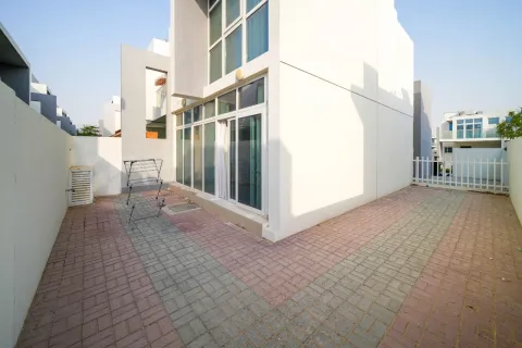 Kamienica do wynajęcia w Dubai, ZEA 3 sypialnie, 168 mkw., nr 774487 - zdjęcie 24