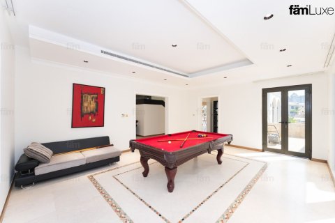 Vila di Palm Jumeirah, Dubai, UEA 4 kamar tidur, 622.7 m2 nomor 778096 - foto 5