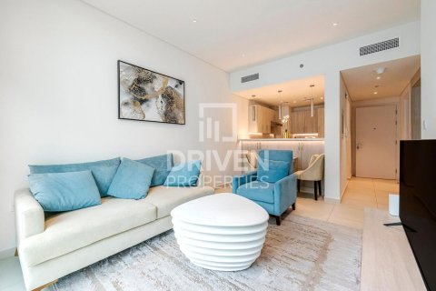 Apartament në Palm Jumeirah, Dubai, Emiratet e Bashkuara Arabe 1 dhomë gjumi, 66.43 m2. № 771274