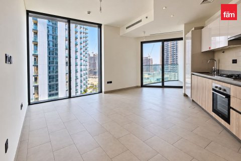 Apartment til salg i Dubai, UAE 2 soveværelser, 80.8 kvm № 769416 - foto 2