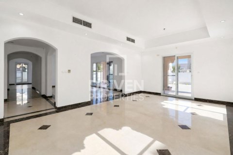 Βίλα σε Dubai Silicon Oasis, ΗΑΕ 6 υπνοδωμάτια, 877.28 τ.μ. Αρ. 774039 - φωτογραφία 7