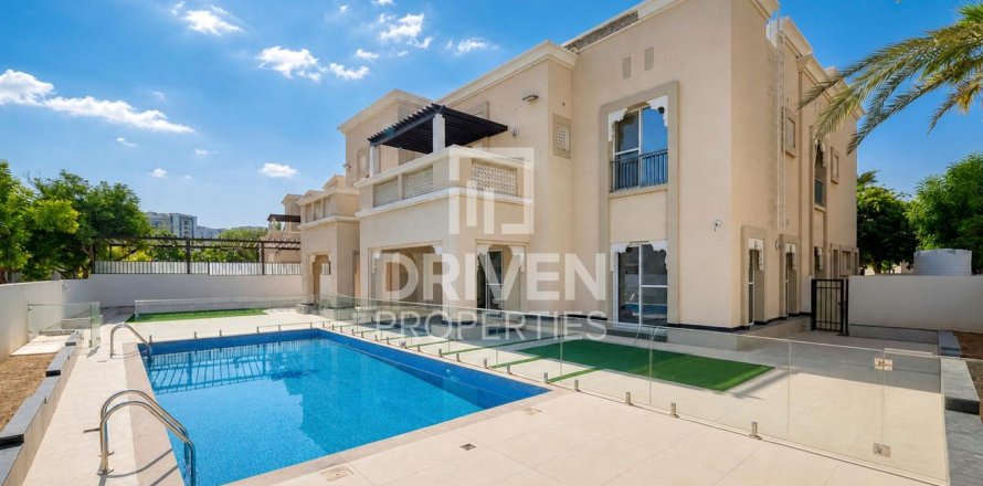Villa à Dubai Silicon Oasis, Dubai, EAU: 6 chambres, 877.28 m2 № 774039