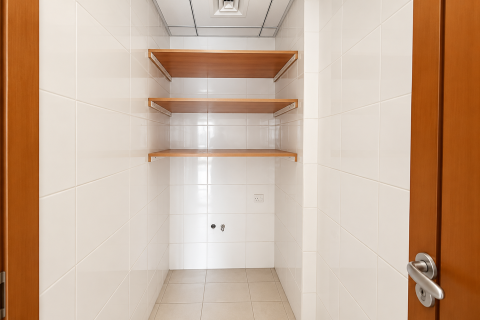 Apartment in Jumeirah Lake Towers, Dubai, UAE 2 bedrooms, 153.25 sq.m. № 782784 - photo 9