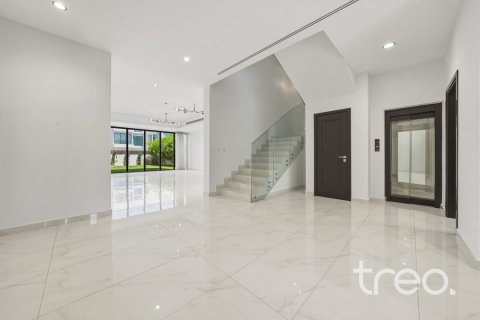 Villa zum Verkauf in Jumeirah Park, Dubai, VAE 5 Schlafzimmer, 591.7 m2 Nr. 775621 - Foto 3