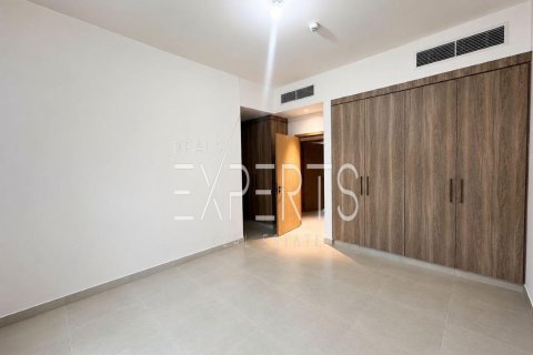 Зняти в оренду таунхаус в Khalifa City, Абу-Даби, ОАЕ 3 спальні, 172.61м2, № 780201 - фото 18