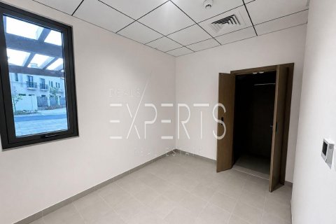 Зняти в оренду таунхаус в Khalifa City, Абу-Даби, ОАЕ 3 спальні, 172.61м2, № 780201 - фото 10