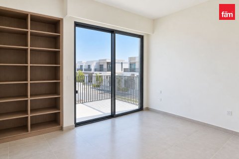 Kamienica do wynajęcia w Dubai, ZEA 4 sypialnie, 331.7 mkw., nr 769690 - zdjęcie 9
