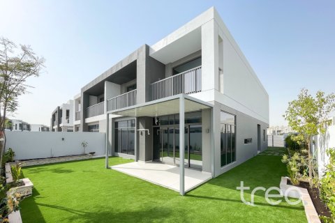 Вилла в Dubai South (Dubai World Central), Дубай, ОАЭ 5 спален, 390.47м2 № 775699