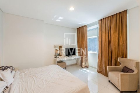 Apartamento para arrendamento em Business Bay, Dubai, EAU 3 quartos, 150.22 m2 № 771196 - foto 12
