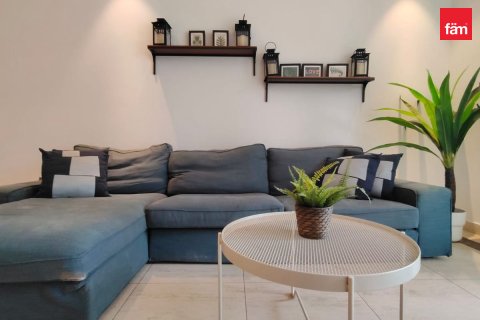 דירה להשכרה ב Downtown Dubai (Downtown Burj Dubai), Dubai, איחוד האמירויות 3 חדרי שינה, 206.2 מ"ר, מספר 769860 - תמונה 2