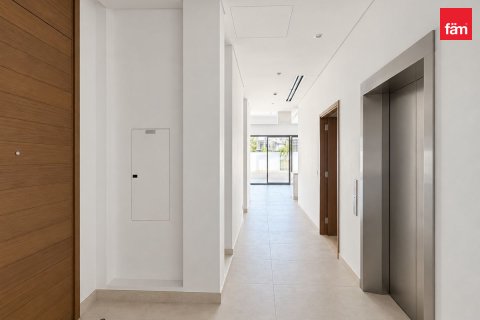 Villa til leje i Dubai, UAE 4 soveværelser, 494.8 kvm № 780727 - foto 8