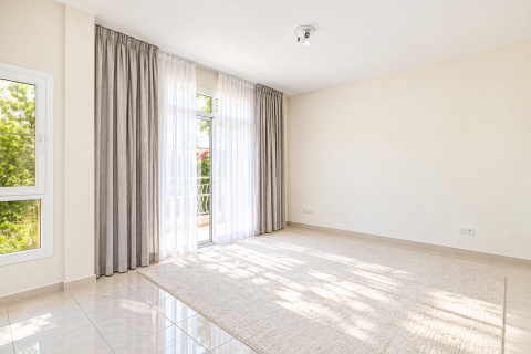 Vila u gradu Dubai, UAE 3 spavaće sobe, 212 m2 Br. 780608 - Slika 6