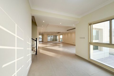 Villa uthyres i Umm Suqeim, Dubai, UAE 5 sovrum, 3601.39 kvm Nr. 771397 - fotografi 8