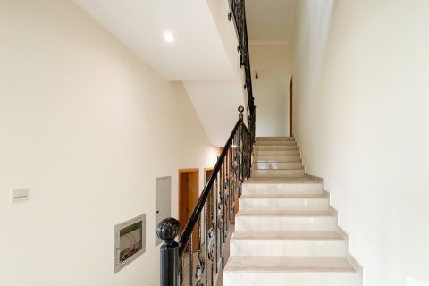 Villa uthyres i Umm Suqeim, Dubai, UAE 5 sovrum, 3601.39 kvm Nr. 771397 - fotografi 11