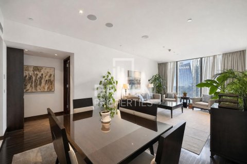 Apartament de închiriat în Downtown Dubai (Downtown Burj Dubai), Dubai, EAU 2 dormitoare, 152.27 mp. №776581 - poză 2