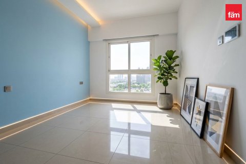 Apartment in Dubai Production City (IMPZ), UAE 3 bedrooms, 257.3 sq.m. № 769407 - photo 2