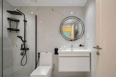 Appartement te koop in Downtown Dubai (Downtown Burj Dubai), Dubai, VAE 2 slaapkamers, 125 vr.m., nr 769537 - foto 8