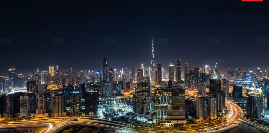 דירה ב Business Bay, Dubai, איחוד האמירויות 2 חדרי שינה, 140.9 מ"ר מספר 774774