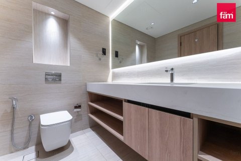 Пәтер Дубай Марина, БАӘ-да 2 жатын бөлмелер, 105.9 м² № 769402 - фото 12
