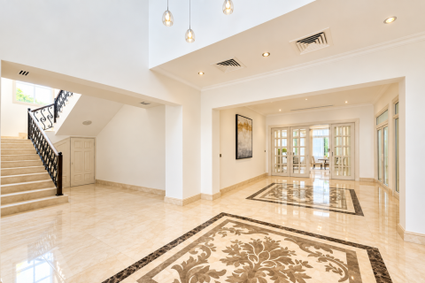 Villa in affitto a Emirates Hills, Dubai, EAU 6 camere da letto, 753.63 mq. № 779260 - foto 6