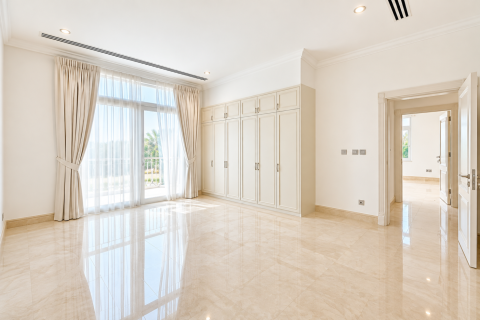 Villa in affitto a Emirates Hills, Dubai, EAU 6 camere da letto, 753.63 mq. № 779260 - foto 17