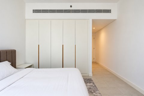 Apartmen di Jumeirah Beach Residence, Dubai, UAE 2 bilik tidur, 131.07 meter persegi № 779250 - foto 9
