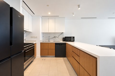 Apartmen di Jumeirah Beach Residence, Dubai, UAE 2 bilik tidur, 131.07 meter persegi № 779250 - foto 4