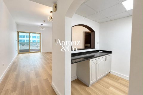 Dzīvoklis Jumeirah Lake Towers, Dubaijā, AAE 2 istabas, 123 m2 Nr. 681181
