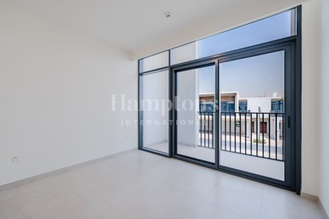 Townhouse de închiriat în Arabian Ranches 3, Dubai, EAU 4 dormitoare, 187.59902790 mp. №771971 - poză 11