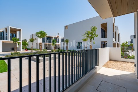 Townhouse de închiriat în Arabian Ranches 3, Dubai, EAU 4 dormitoare, 187.59902790 mp. №771971 - poză 16
