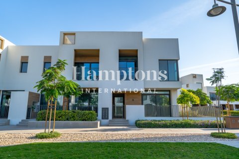 Townhouse de închiriat în Arabian Ranches 3, Dubai, EAU 4 dormitoare, 187.59902790 mp. №771971 - poză 14