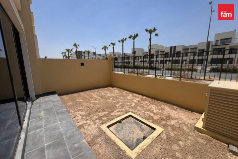 Shtëpi në qytet në Dubai, Emiratet e Bashkuara Arabe 4 dhoma gjumi, 144 m2. № 769890 - Foto 15