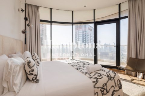 Penthouse in Downtown Dubai (Downtown Burj Dubai), UAE 6 bedrooms, 586.21793000 sq.m. № 769569 - photo 9