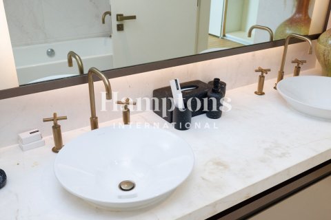Penthouse in Downtown Dubai (Downtown Burj Dubai), UAE 6 bedrooms, 586.21793000 sq.m. № 769569 - photo 14
