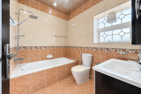 Vila u Mughaidir, Sharjah, UAE 6 spavaćih soba, 1665.29 m2 Br. 782684 - fotografija 17