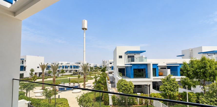 Villa in Damac Lagoons, Dubai, UAE 6 bedrooms, 428.38 sq.m. № 776906
