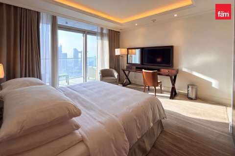 Apartament në Downtown Dubai (Downtown Burj Dubai), Emiratet e Bashkuara Arabe 3 dhoma gjumi, 202.6 m2. № 763038 - Foto 15