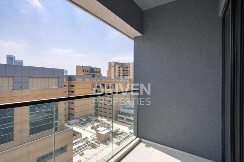 Appartamento in vendita a Jumeirah Village Circle, Dubai, EAU 1 camera da letto, 71.07 mq. № 770958 - foto 15