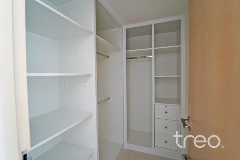 Vila di Reem, Dubai, UAE 4 bilik tidur, 221.02 meter persegi № 775990 - foto 10