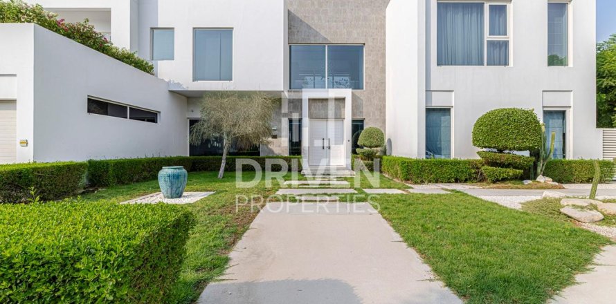 Vila di Al Barari, Dubai, UAE 4 bilik tidur, 1196.03 meter persegi № 770486
