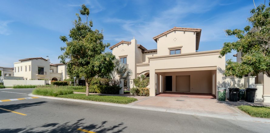 Willa w Arabian Ranches 2, Dubai, ZEA 4 sypialnie, 447.24 mkw. nr 775638