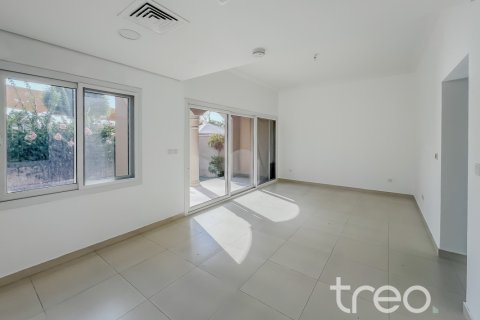 Serena, Dubai, संयुक्त अरब अमीरात में विला, 3 बेडरूम, 238.67 वर्ग मीटर, संख्या 775977 - फ़ोटो 3