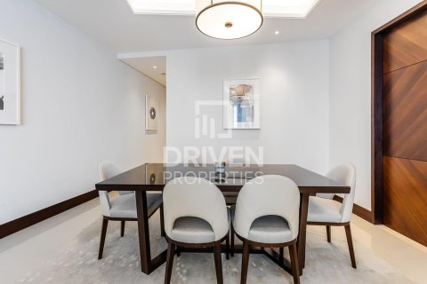 Apartment til salg i Downtown Dubai (Downtown Burj Dubai), Dubai, UAE 2 soveværelser, 143.35 kvm № 782161 - foto 16