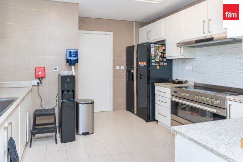 Villa in vendita a Al Barsha, Dubai, EAU 4 camere da letto, 430.9 mq. № 769417 - foto 10