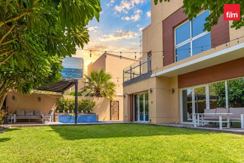 Villa in vendita a Al Barsha, Dubai, EAU 4 camere da letto, 430.9 mq. № 769417 - foto 2